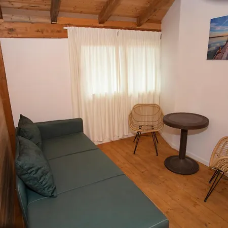 Calme Apartment *