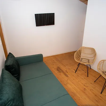 Calme Apartman *